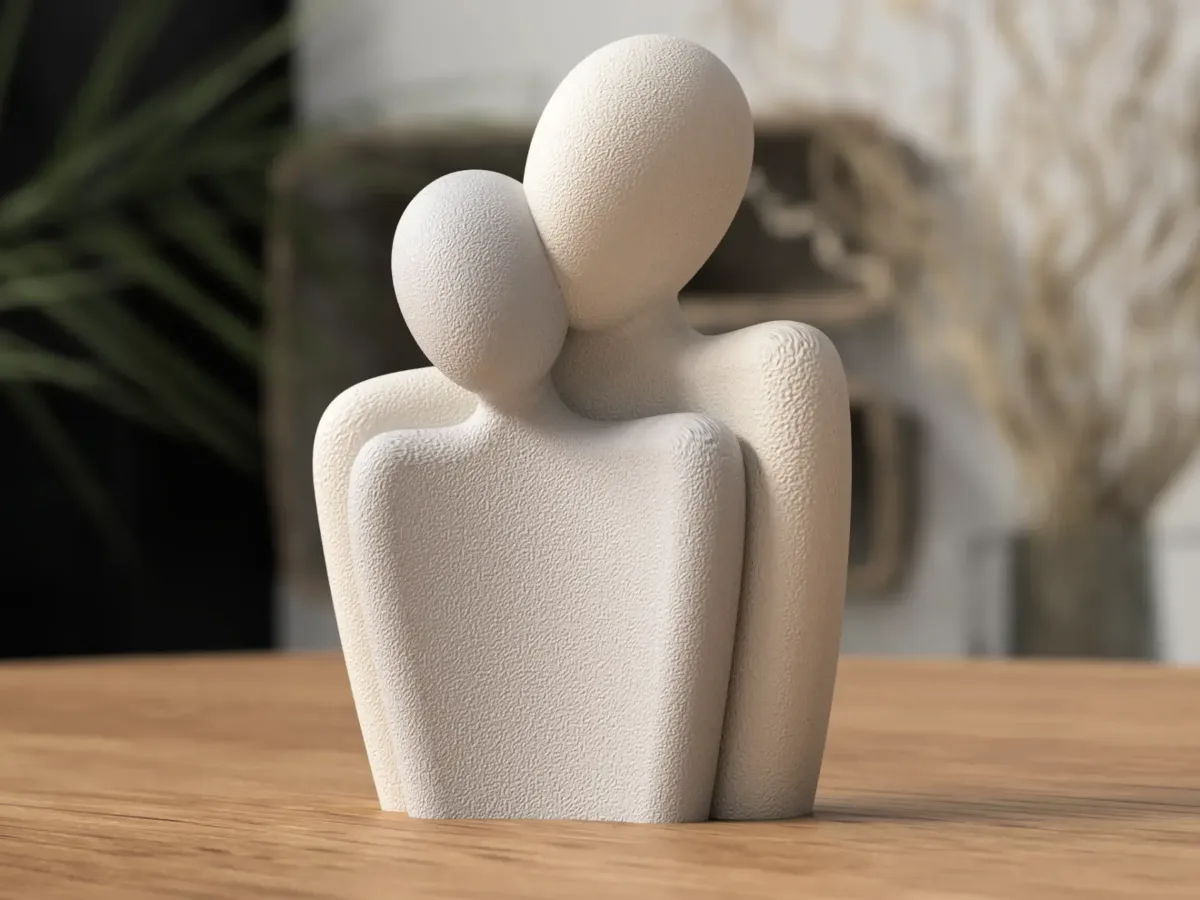 Valentine’s Couple Statue