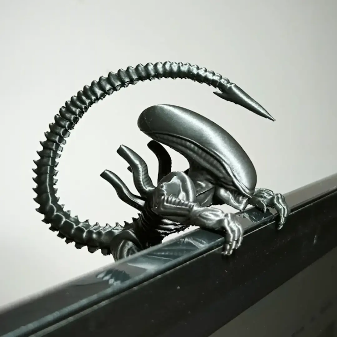 رفيق الشاشة - كائن فضائي (Alien)
