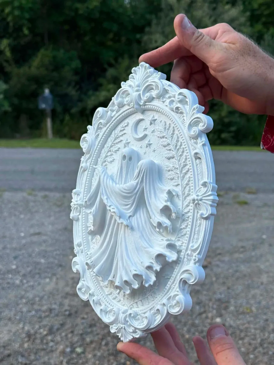 Victorian Ghost Couple Ornate Frame